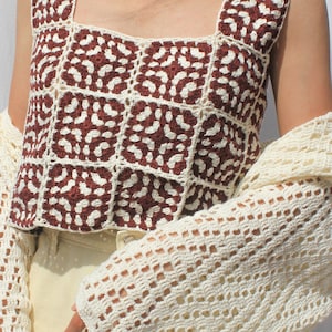 Top cropped de crochê feito à mão com estampa de vovó: Colete de verão