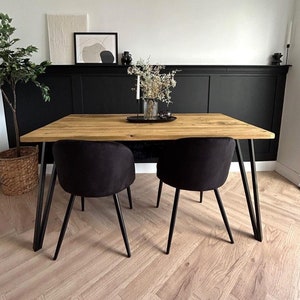 Reclaimed Dining Table With 2-Rod Black Hairpin Box Legs, Customisable Sizes and Finishes Oak