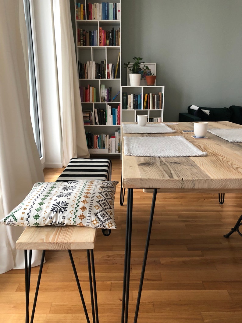 Återvunnet matbord med svarta hårnålar, valfria storlekar + färger, handgjort i London bild 3