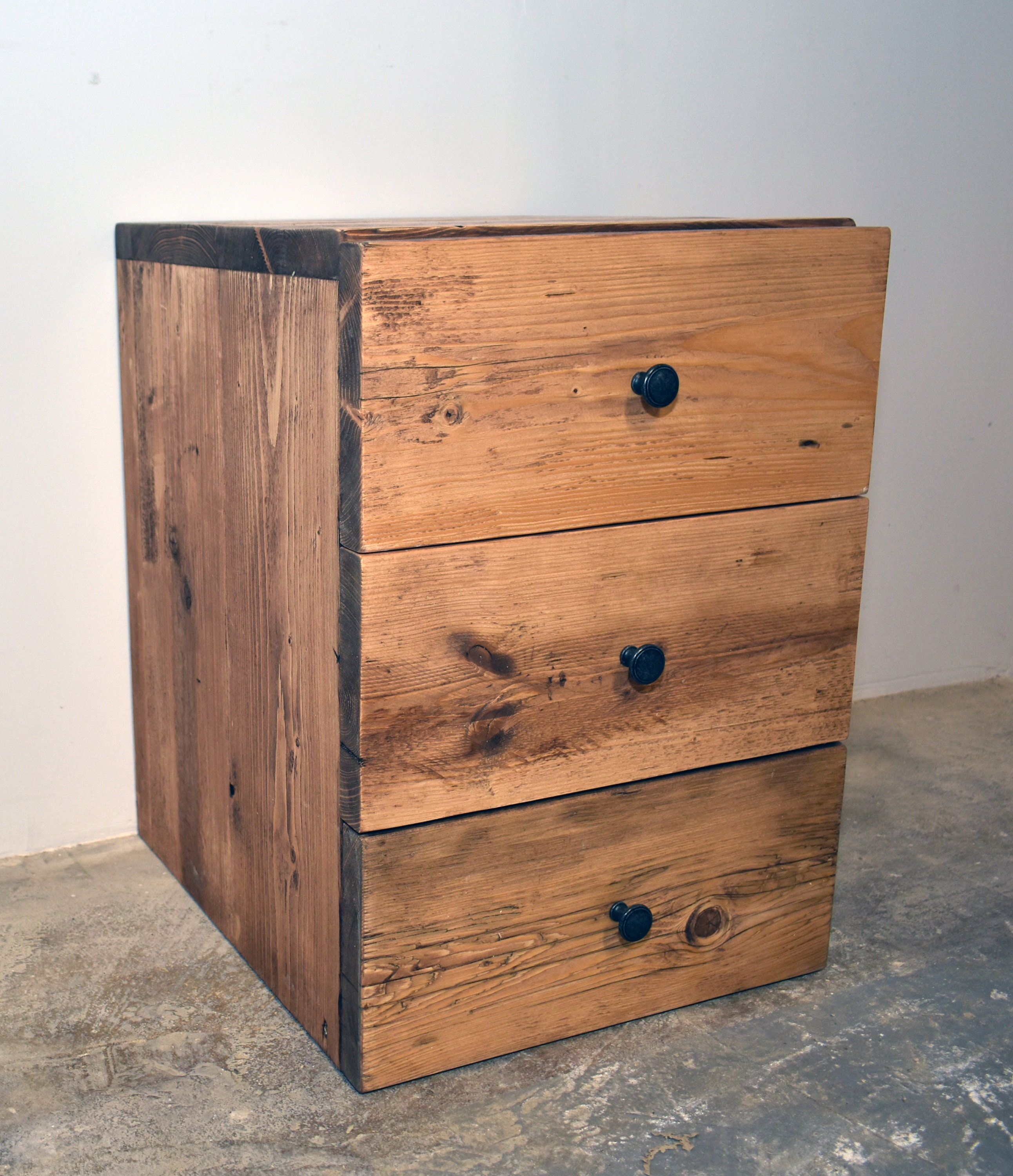 Reclaimed wood sale 3 drawer dresser