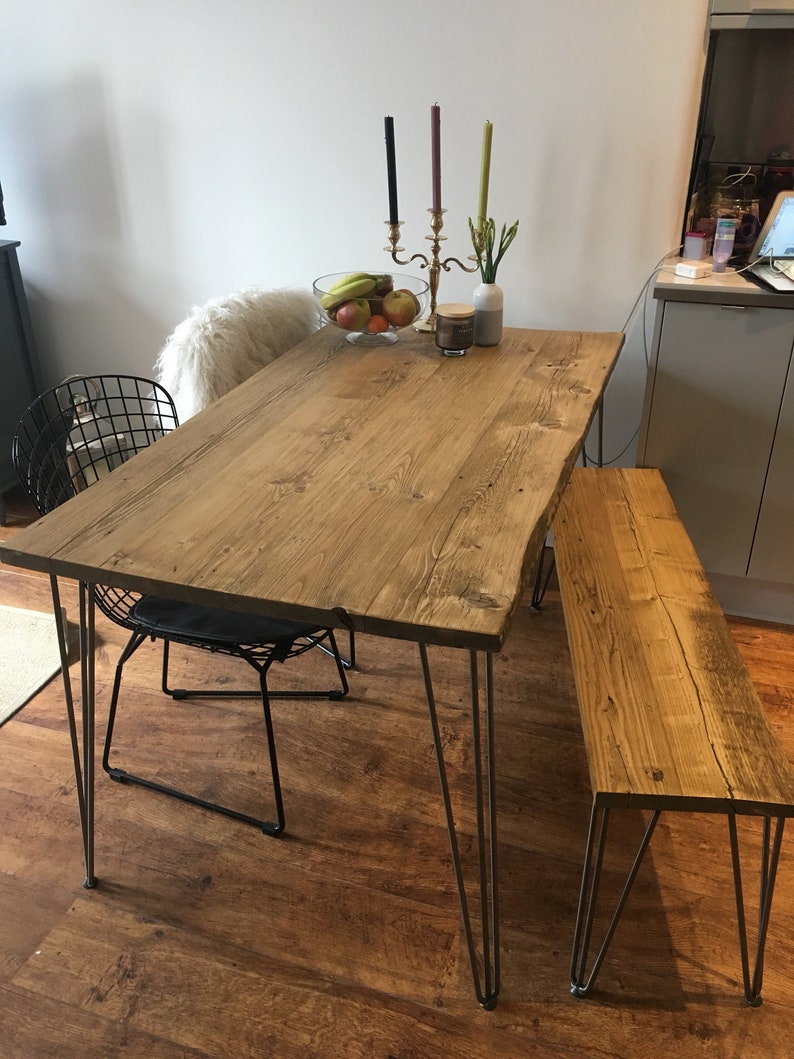 Återvunnet matbord med svarta hårnålar, valfria storlekar + färger, handgjort i London bild 1