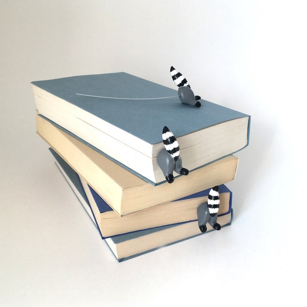 raccoon butt bookmarks in fimo for young and old readers