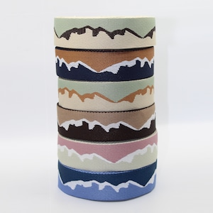 5 metrów taśmy z linią Mountain Wave Tricolor Urban Line Luxury Sober Geometric wzór 38 mm