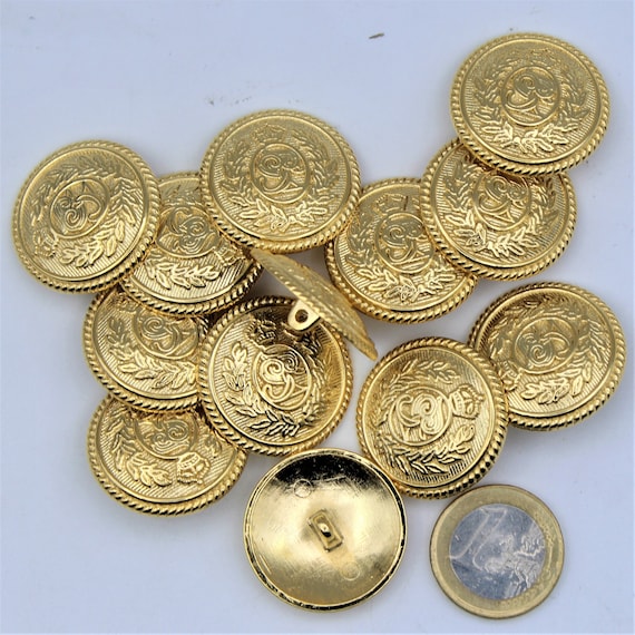 Accesorios Corona Corazones: Botones dorados