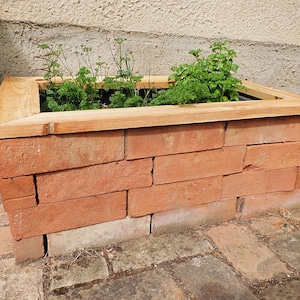 Kit cheap raised bed garden bed herb bed planter original old wall stones bricks DIY