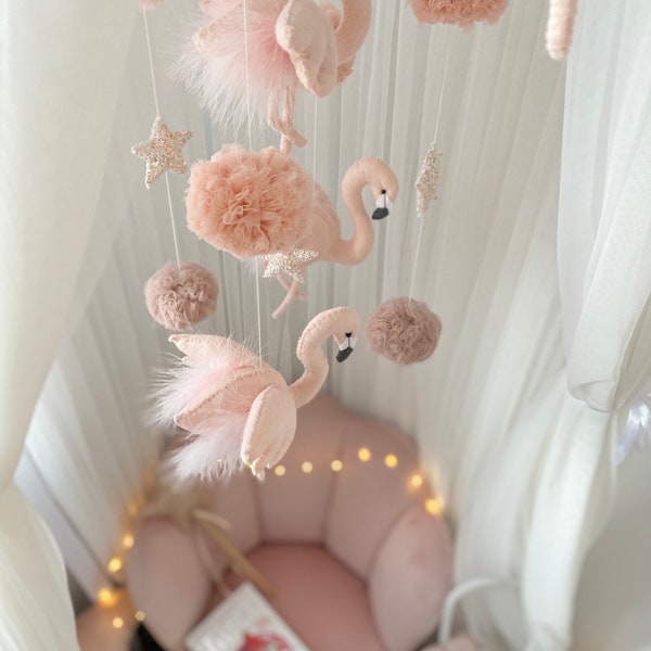 Flamingo bebé móvil / cuna móvil / cuna móvil / vivero hecho a mano móvil / decoración de la guardería / regalo de baby shower