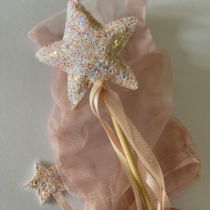 Star Wand & Tulle Gift Bag | Fairy Wand | Costume Wand | Girls Gift | Flower Girls Wand | Sparkly Star Wand | Pink Glitter Play Wand