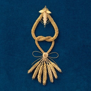 Wheat weaving lucky charm, Double heart, Third wedding anniversary