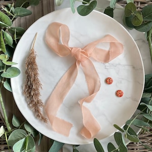 Lily's Coral 156 Peace zijden lint, 100% zijde natuurlijk geverfd in koraalkleur, handgeverfd dierproefvrij habotai zijden lint, trouwlint