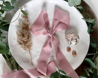 Vintage Pink Peace silk ribbon, 100% organic silk naturally dyed in pink colour, hand dyed cruelty free silk, wedding boho bouquet ribbon.