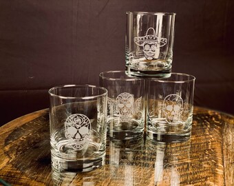 Sugar Skull Tumbler Glass Gift for Couple Mother/'s Day Present Etched Glass Drinking Mixing Glass 2 Day of the Dead Pint Glasses