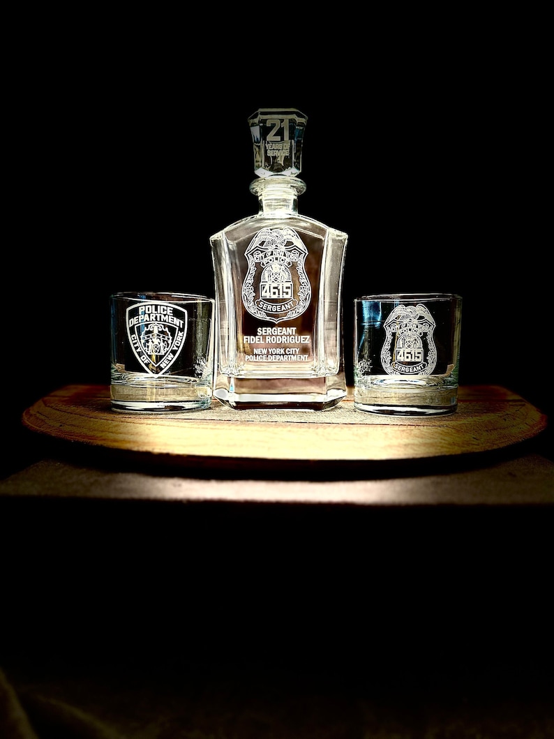 Personalized New York State Police Badge Whiskey Decanter - Police Officer, Law Enforcement Retirement Gift, Promotion Gift, Gift for Him image 4
