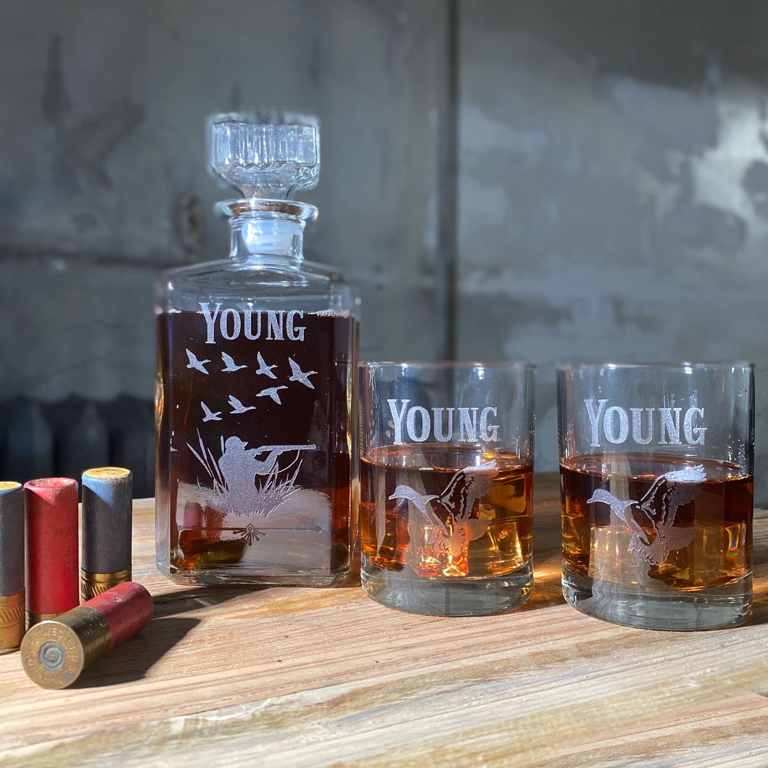 Personalized Whiskey Glasses & Decanter, Gift for Hunter, Engraved De…