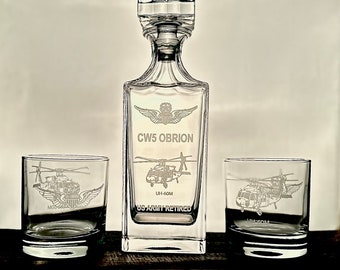 Juego de decantador de whisky personalizado para helicóptero UH-60 M, regalo de jubilación para piloto militar.