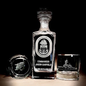 USS Sterett DDG-104 Whiskey Decanter Set, Sailor Gift, Military Gift, Navy Pilot Gift, Gift, US Navy Ship, Officer Gift, Navy Command at Sea