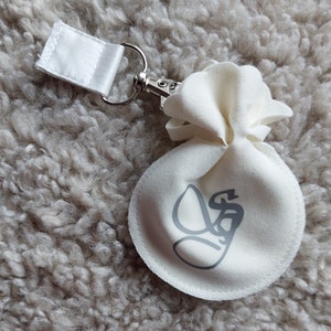 Link for male or female dog&#39;s wedding ring bearers outfit.