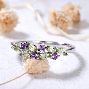 Marquise Peridot Amethyst White Gold Ring Vintage Green Purple Gemstone Cluster Wedding Ring Dainty Birthstone Ring Anniversary Gift Women
