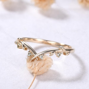 Vintage Peridot Gelbgold Hochzeit Ring Band massiv Gold Art Deco Blatt Stapelring Natur inspiriert stapelbar Ring grüner Stein Brautring