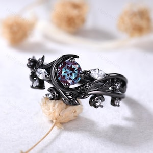Alexandrite Moissanite Black Gold Engagement Ring Set Vintage Leaf Ring Set Dainty Nature Inspired Ring Unique Moon Ring Promise Gift Women