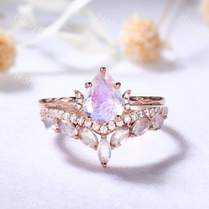 Pear Shaped Rainbow Moonstone Engagement Ring Set Rose Gold Marquise Moonstone Ring Curved Wedding Band Vintage Bridal Ring Set Unique Ring