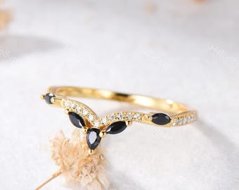Black Onyx Curved Wedding Band Silver Yellow Gold Black Gemstones Chevron Stackable Ring Half Eternity Black Stones Stacking Ring for Her