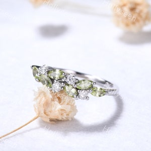 Marquise Peridot Moissanite Green Stone Ring 14k White Gold Vintage August Birthstone Ring Unique Cluster Ring Green Gemstone Ring for Women