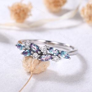 Vintage Alexandrite Moissanite Ring Sterling Silver Engagement Ring Marquise June Birthstone Ring Unique Ring Gemstone Ring Wedding Ring
