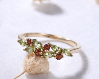 Marquise Peridot Garnet Yellow Gold Ring Vintage Green Red Gemstone Cluster Wedding Ring Dainty Birthstone Ring Anniversary Gift Women