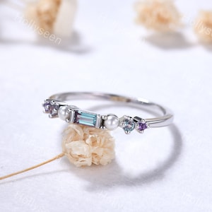 Dainty Baguette Cut Alexandrite Ring Vintage White Gold Amethyst Pearl Ring Unique Birthstone Ring Antique Ring Promise Ring for Women