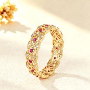 Vintage Ruby Filigree Gold Wedding Band Full Eternity Art Deco Stacking Ring Red Gemstone Antique Stackable Ring Retro July Birthstone Ring