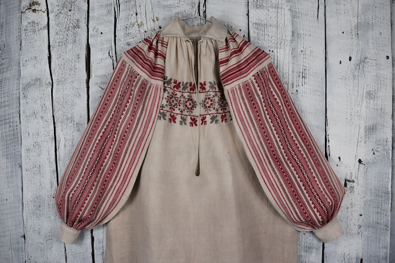 Vintage traditional Ukrainian embroidered shirt /