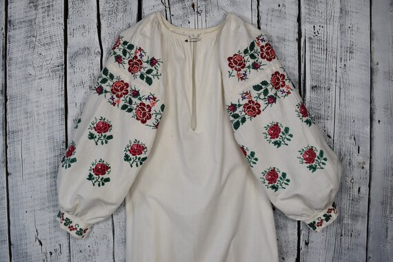 Vintage traditional Ukrainian embroidered shirt /