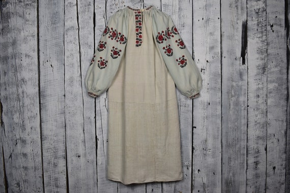 Vintage traditional Ukrainian embroidered shirt /… - image 2