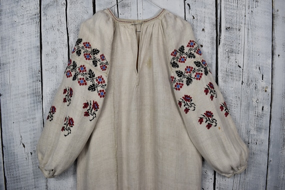 Vintage traditional Ukrainian embroidered shirt /