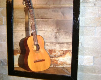 Cadre en 3 d la guitare avec une couche de vernis céramique.
