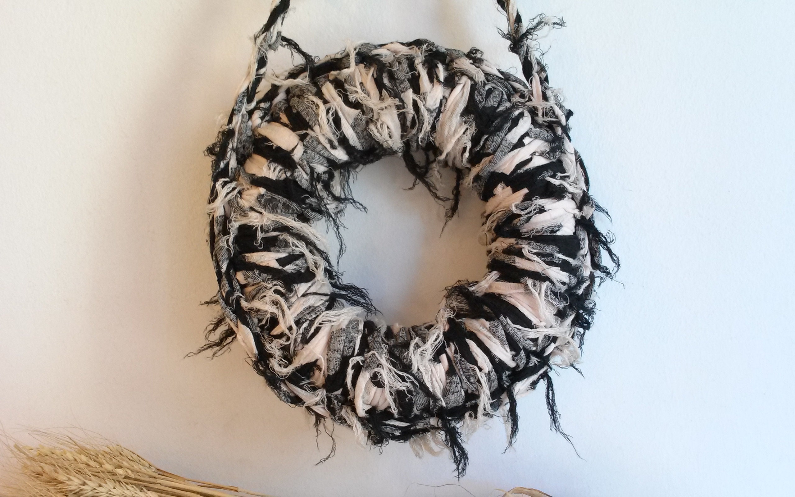 Couronne Déco, Couronne à Suspendre, Suspension Déco en Forme de Couronne, Porte Bonheur, Coton Recy