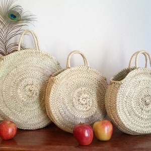 Round straw tote bag, straw handbag, round handbag, summer tote bag with short handles, round basket, straw tote, S/M/L/XL.