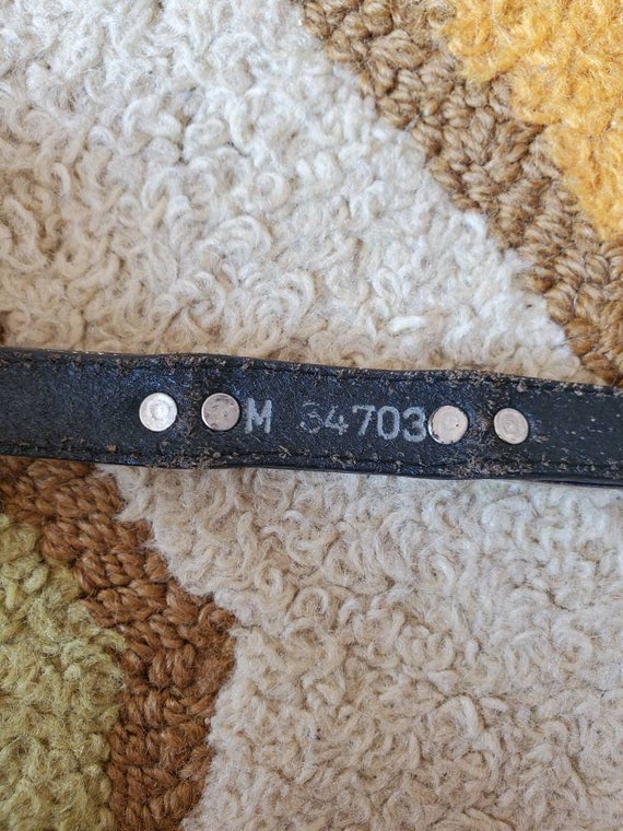 1996 Stamped Metal & Leather Belt, Sz 29-32.5in - image 5