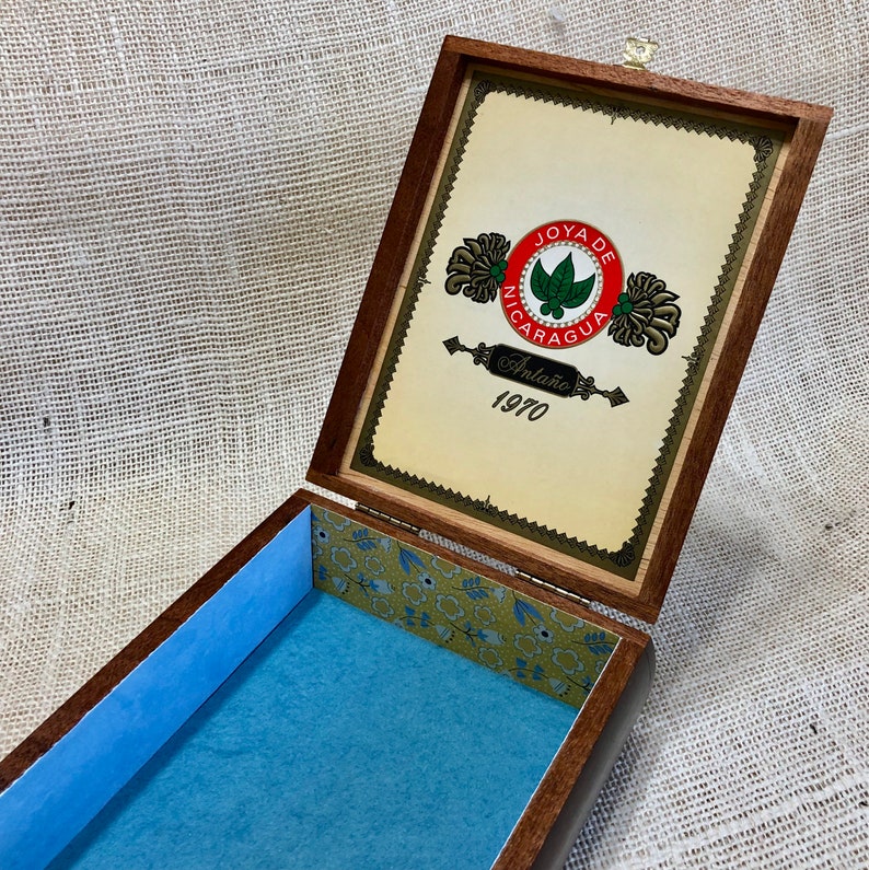 Up Cycled Cigar Box Jewelry Organizer Box Decorated Cigar Box Wood Jewelry Box Jewelry Storage Box Repurposed Cigar Box