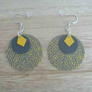 Boucles d'Oreilles Feuille Plantes Jaune Moutarde Curry Citron Gris Argenté Cuir/Papier/Métal Oïana Création Française Made In France