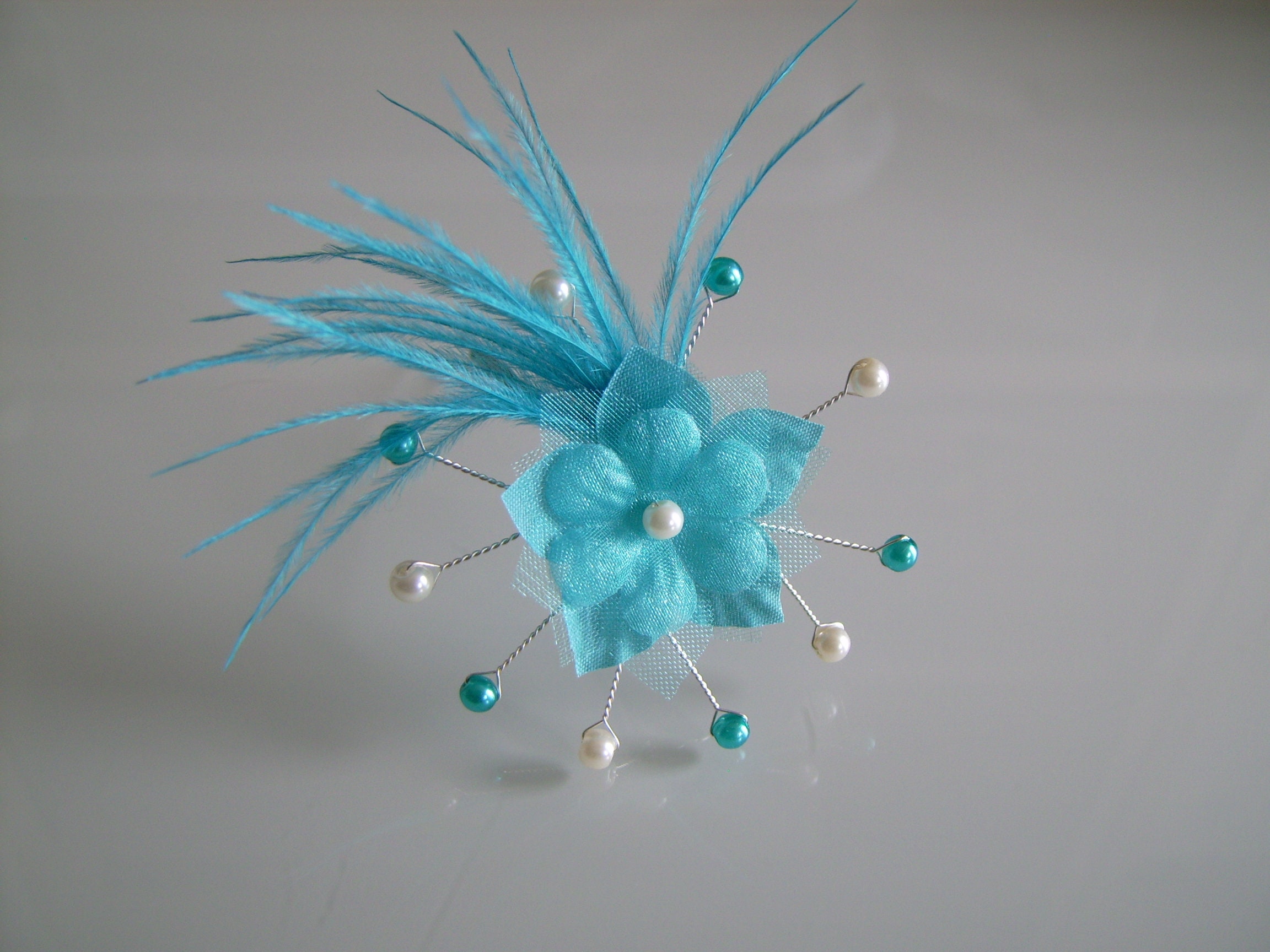 Fleur Décorative à Coudre/coller Pour Robe De Mariée - Blanc & Bleu Roi - Broche Perles Métal