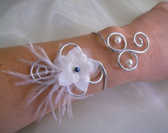 Bracelet Original Bleu saphir/roi/marine/foncé/électrique/ivoire (ou blanc) Argenté p robe de Mariée/Mariage/Soirée Fleurs plumes perles (pas cher )