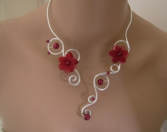 Collier Bordeaux/Argenté  Aluminium p robe de Mariée/Mariage/Soirée/Cocktail Fleur/Perles (pas cher petit prix)