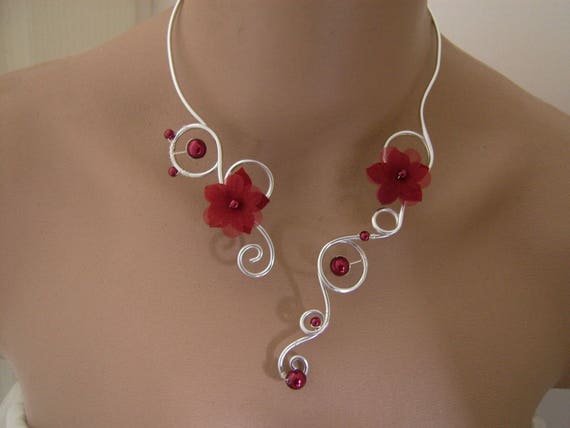 Collier Fleur Ivoire Et Bordeaux Pour Robe De Mariée Ou Soirée - Bijou Fantaisie Pas Cher - Neuf Avec étiquettes