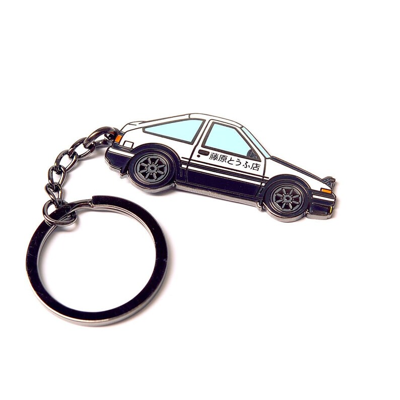 AE86 Hachiroku Trueno Corolla GTS Initial D Takumi Fujiwara Metal Enamel Keychain Car Racing Anime