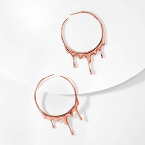 Dripping Circular L Hoop Earrings Gold, Silver, Rose Gold, Statement Earrings, Unique Jewelry for Everyday Wear, Gift for Her image 3