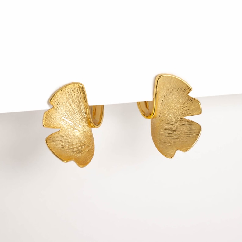 Sweet Ginkgo Stud Earrings