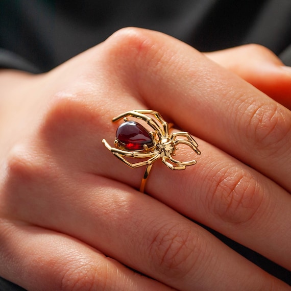 Selling ARACHNE SPIDER ring set 4 Solid Sterling with Genuine GaRneT Black Widow Rings Any Size