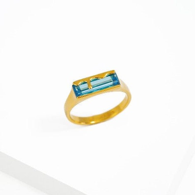 Dripping Gemstone Ring