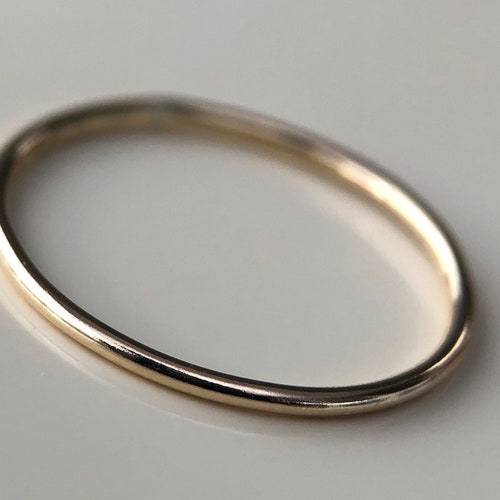 Recycled 9ct Gold Skinny Stacking Ring 1mm Thin Gold Ring - Etsy UK